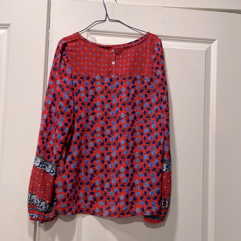 Loft blouse! - Picture 3 of 4